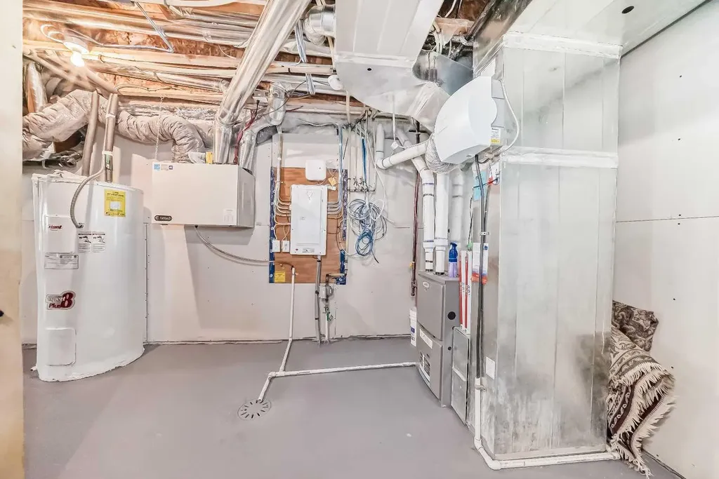 17 Walgrove Manor SE Calgary AB T2X4C8