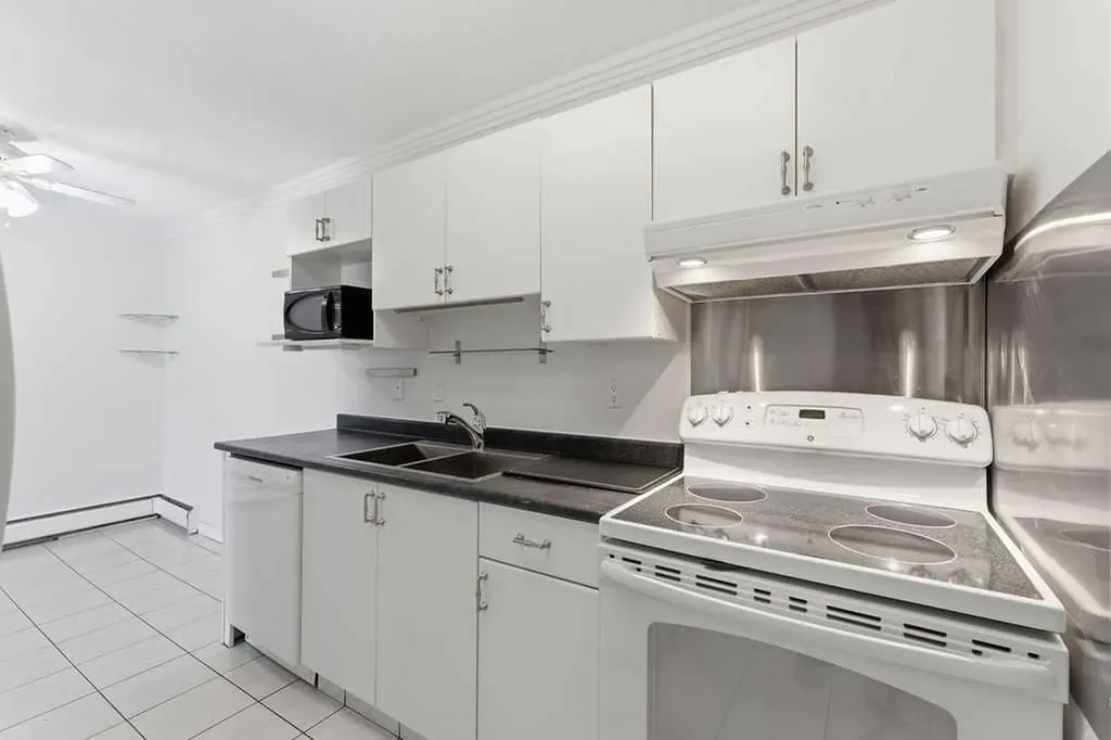 80 Galbraith Drive SW Calgary AB T3E 4Z6