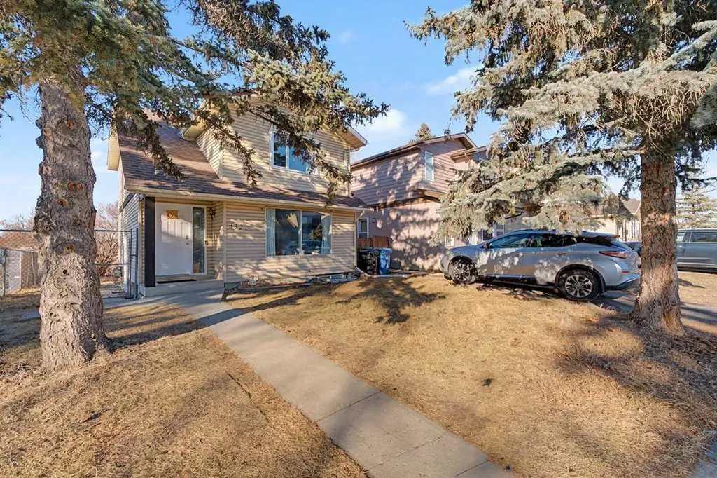 332 Abinger Crescent NE Calgary AB T2A6L3