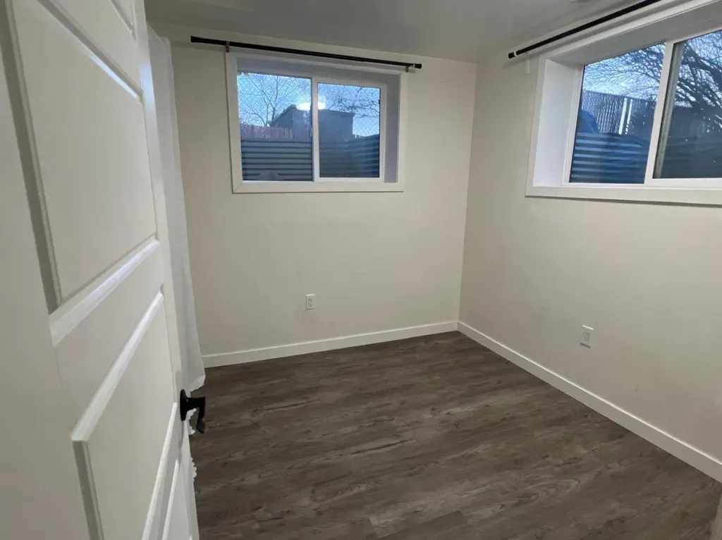 332 Abinger Crescent NE Calgary AB T2A6L3