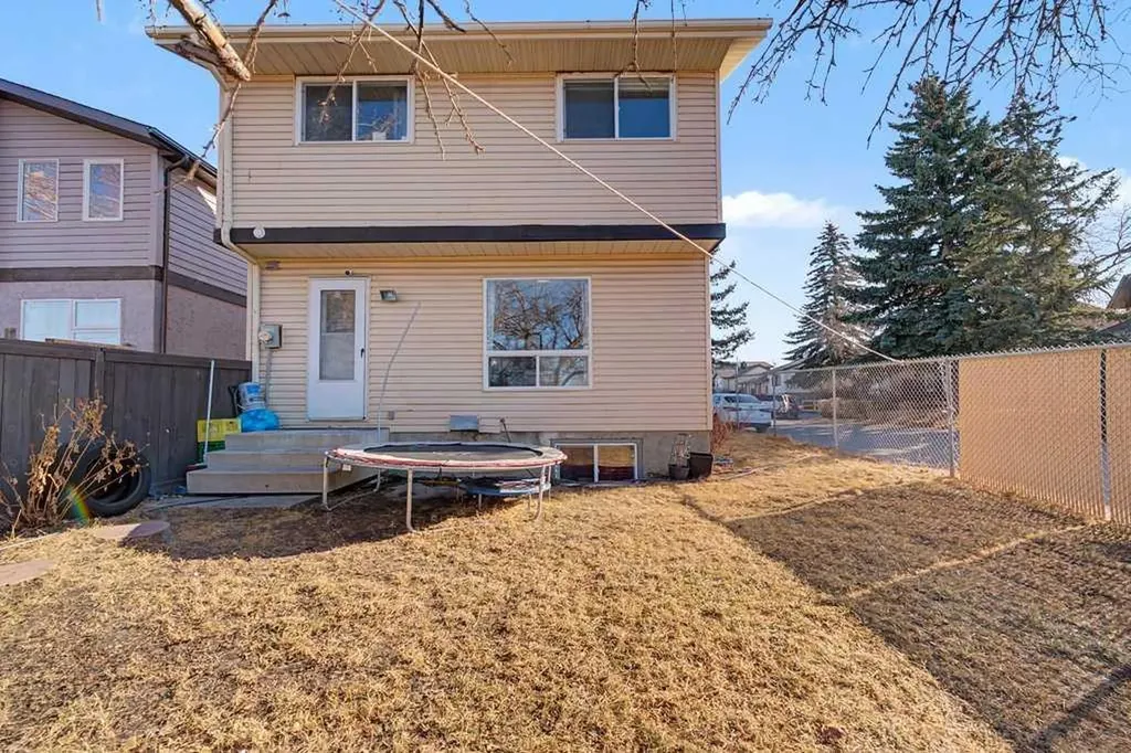 332 Abinger Crescent NE Calgary AB T2A6L3