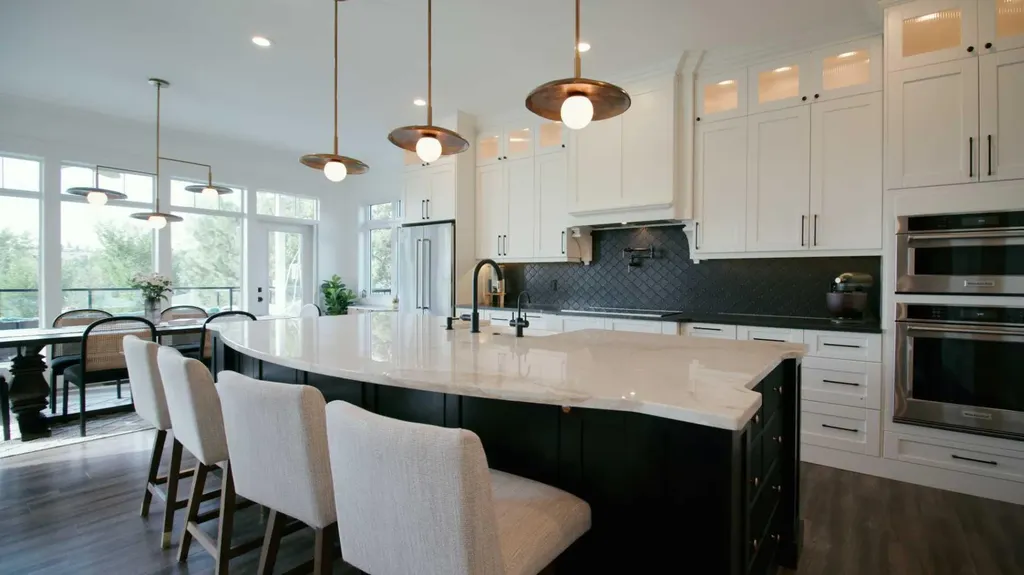 312 1 Street SE Medicine Hat AB T1A 0A5