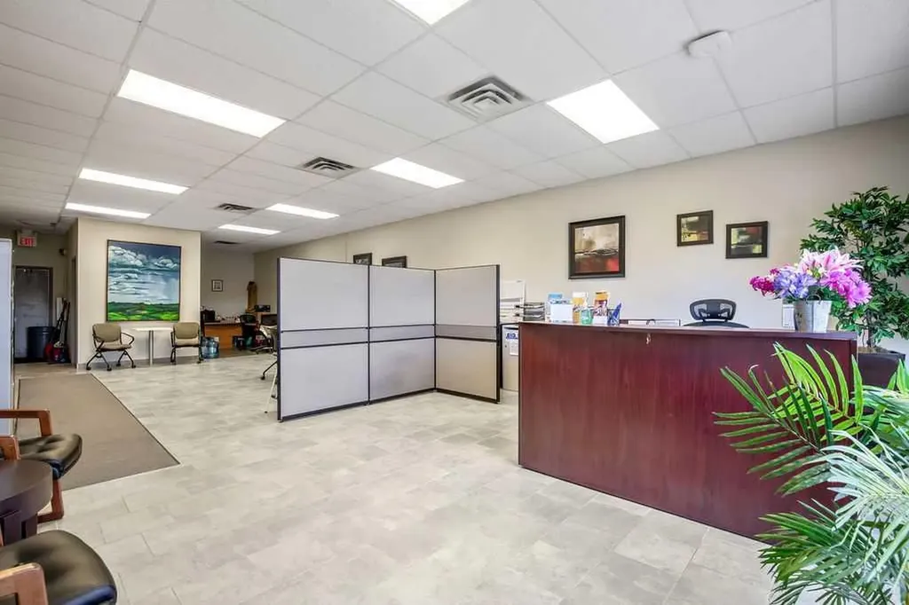 104 3 Avenue SE High River AB T1V 1G3
