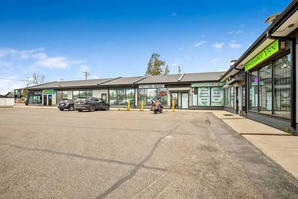 104 3 Avenue SE High River AB T1V 1G3