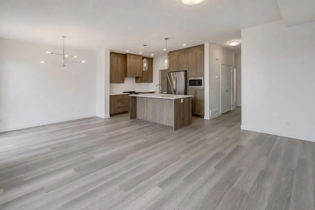 1333 South Point Parade SW Airdrie AB T4B 5P3
