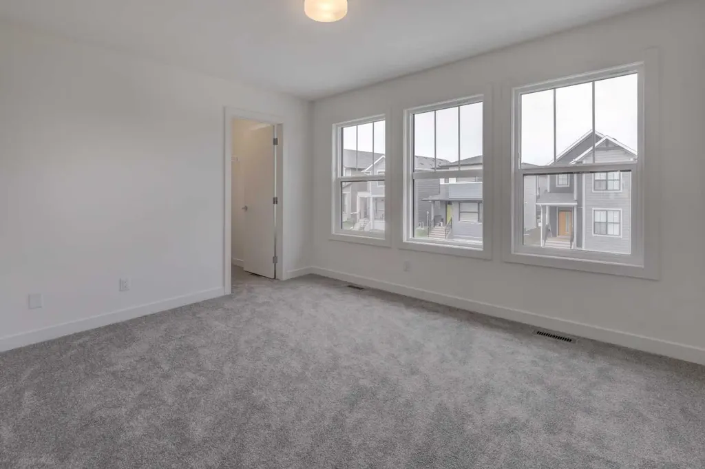 1333 South Point Parade SW Airdrie AB T4B 5P3