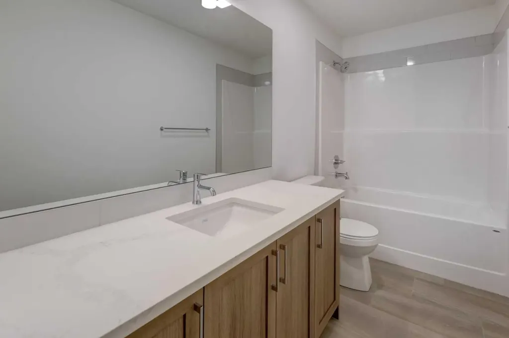 1333 South Point Parade SW Airdrie AB T4B 5P3