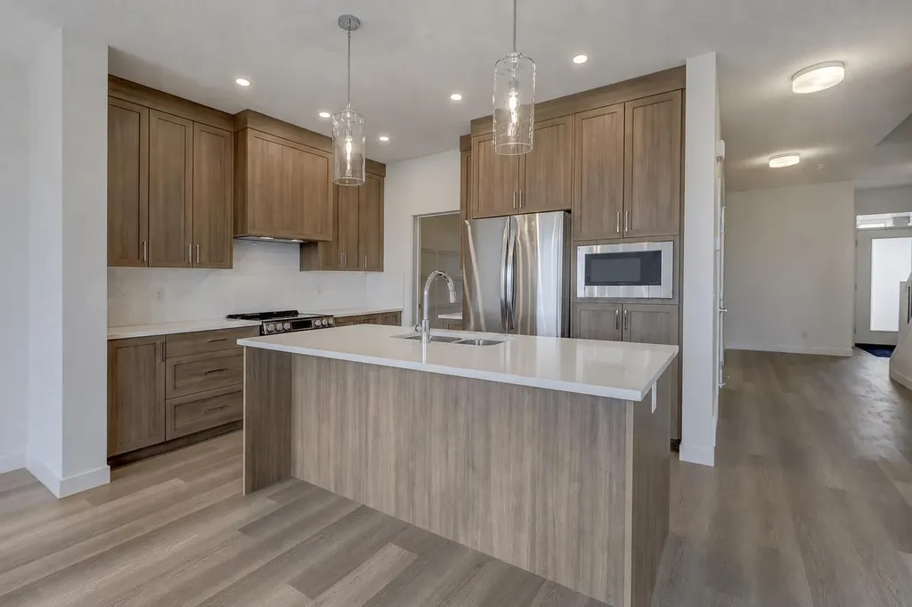 1333 South Point Parade SW Airdrie AB T4B 5P3