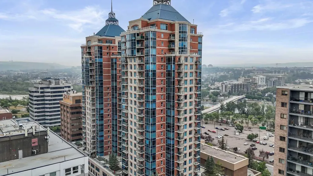 910 5 Avenue SW Calgary AB T2P 0C3