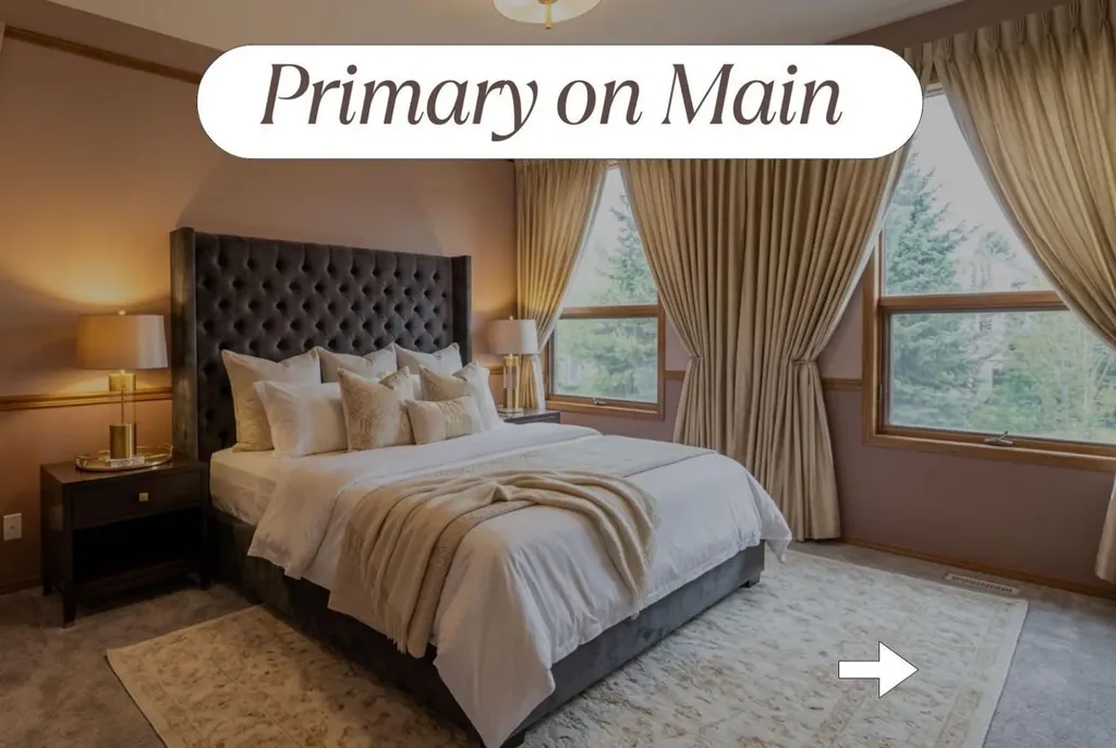 117 Woodpark Close SW Calgary AB T2W 6H1