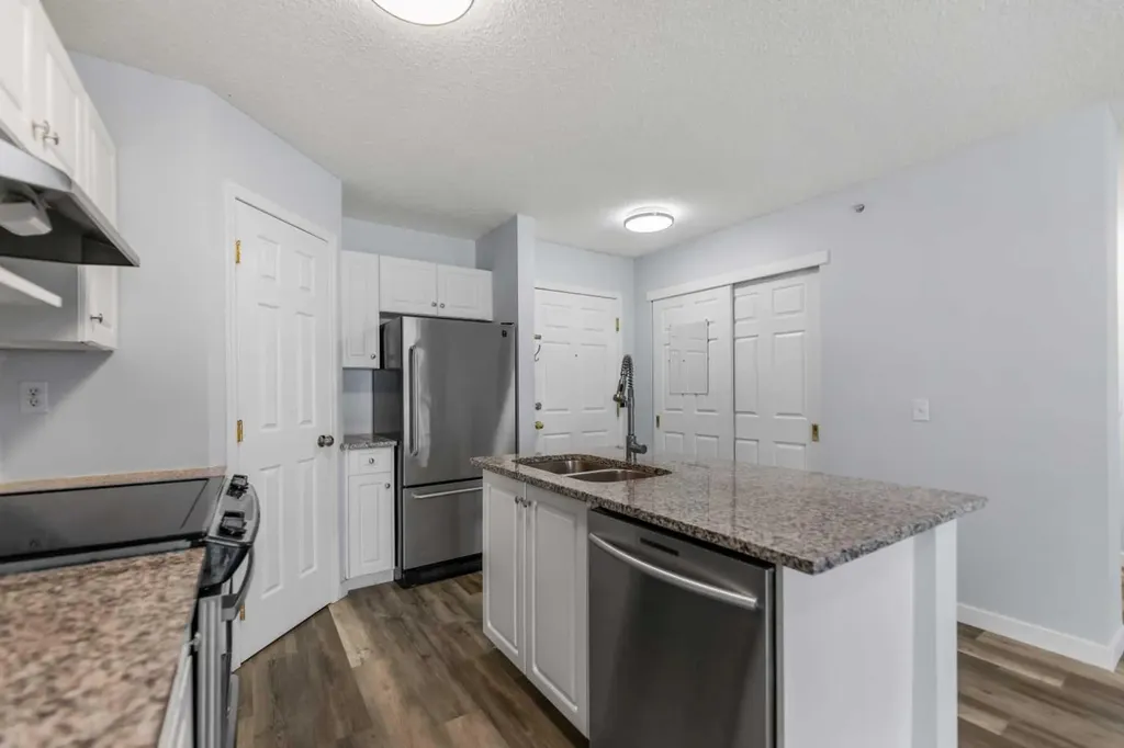 290 Shawville Way SE Calgary AB T2Y 3Z9