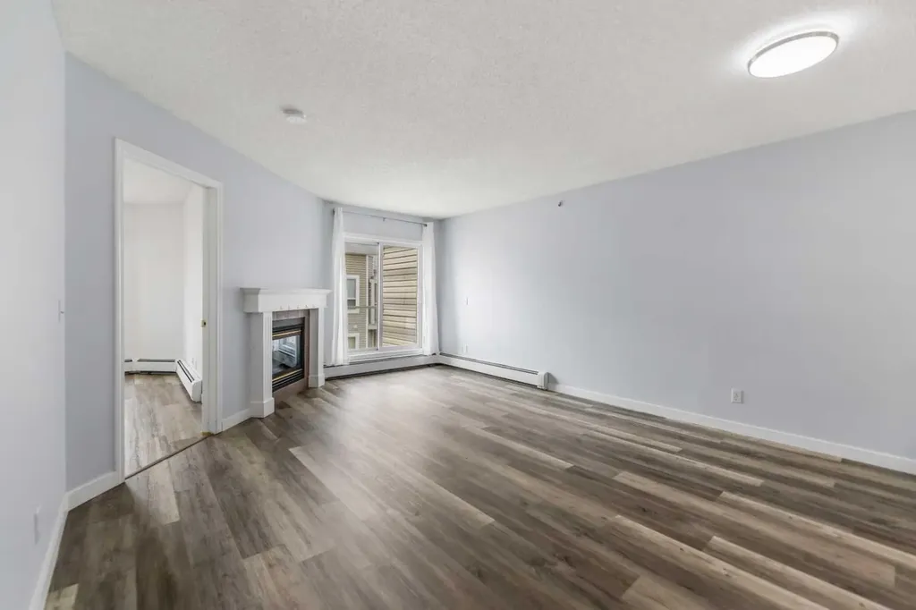 290 Shawville Way SE Calgary AB T2Y 3Z9