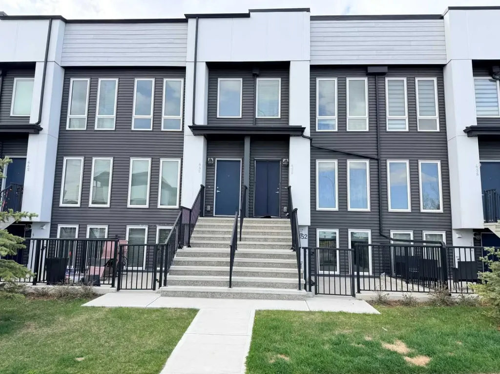 450 Seton Circle SE Calgary AB T3M 3H1
