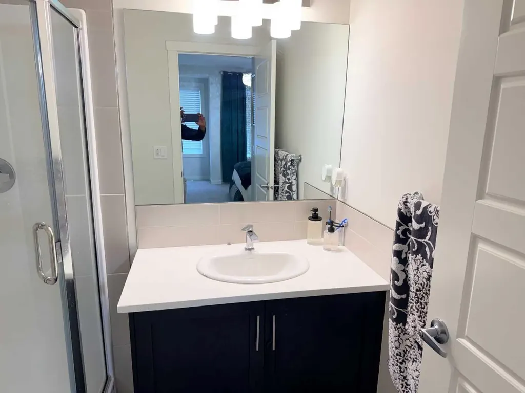 450 Seton Circle SE Calgary AB T3M 3H1