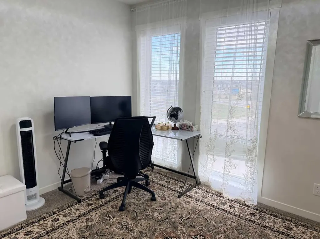 450 Seton Circle SE Calgary AB T3M 3H1