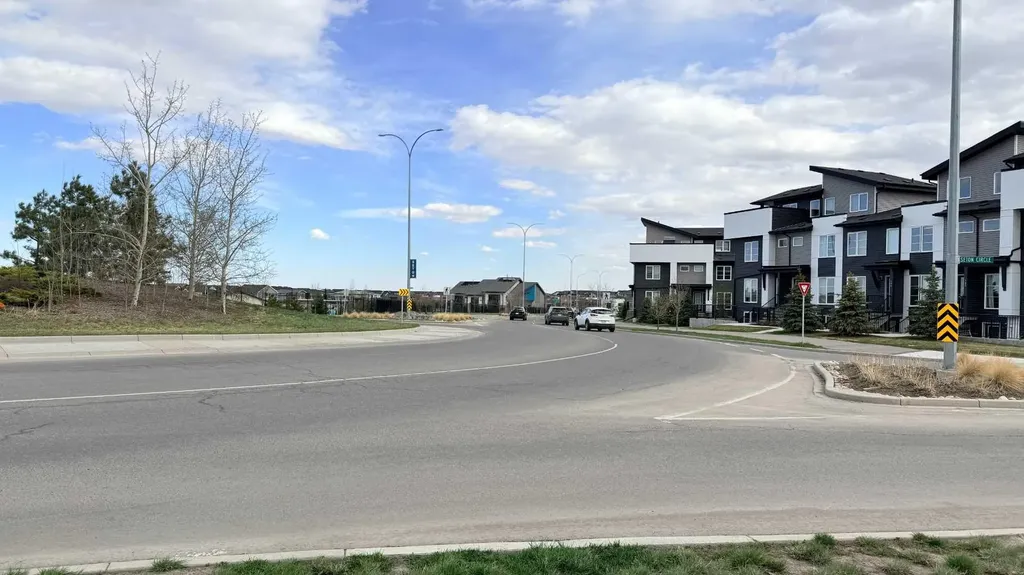 450 Seton Circle SE Calgary AB T3M 3H1