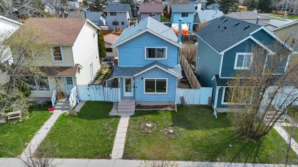 6408 54 Street NE Calgary AB T3J1Z5