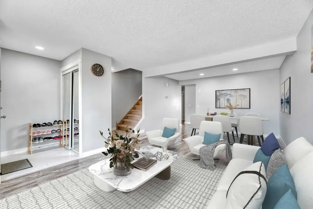 6408 54 Street NE Calgary AB T3J1Z5
