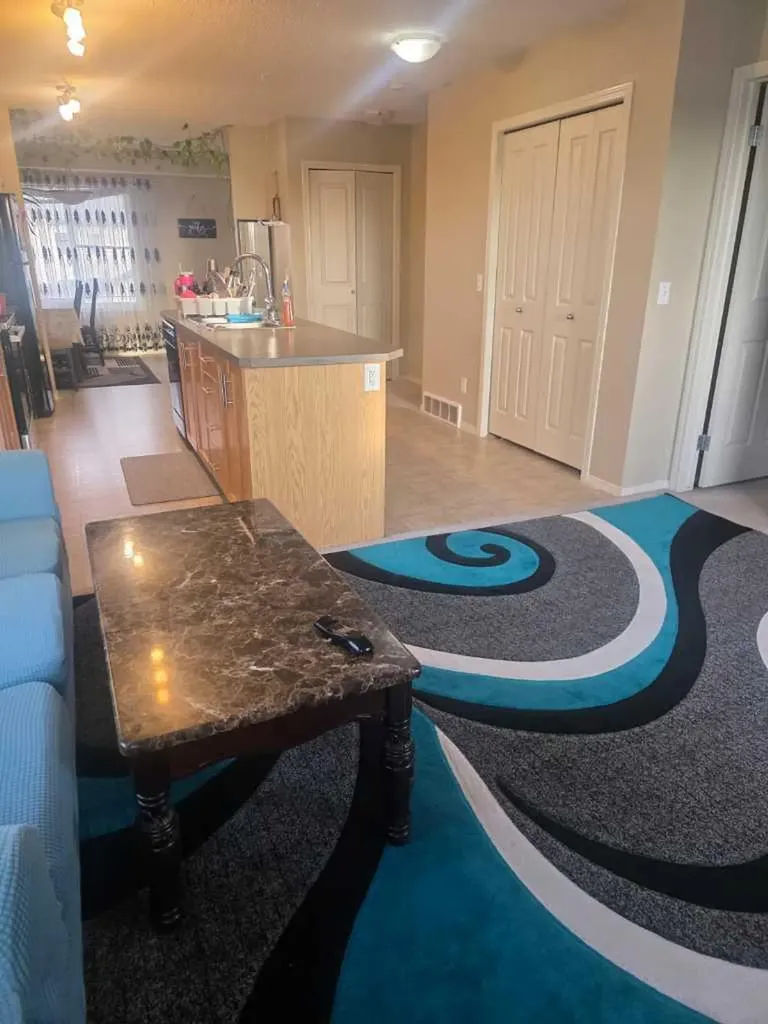 270 Saddlebrook Point NE Calgary AB T3J 0G5