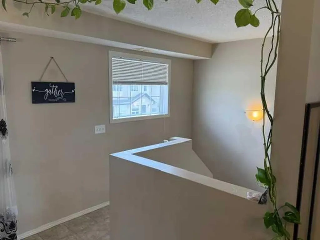 270 Saddlebrook Point NE Calgary AB T3J 0G5
