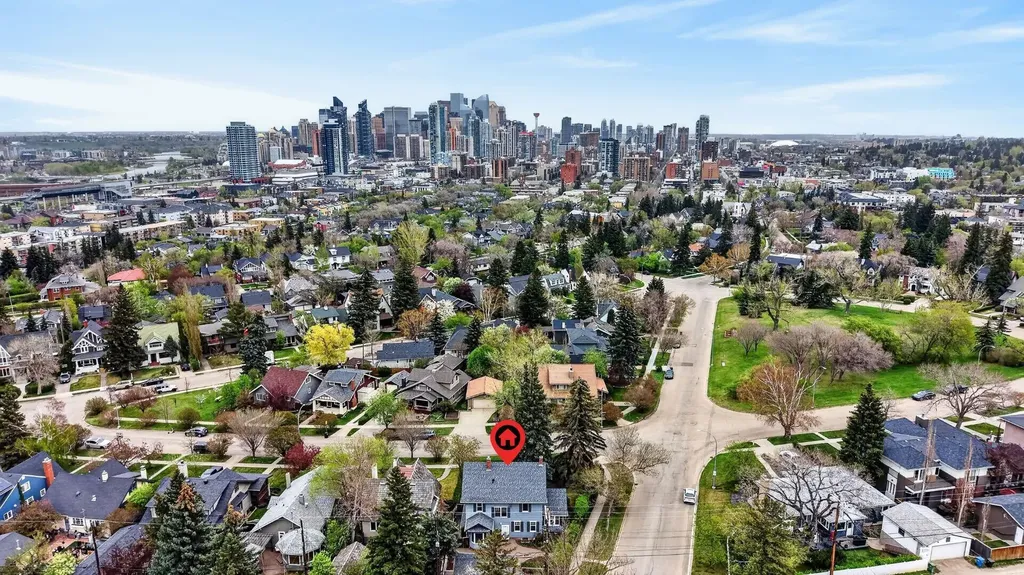 1439 Shelbourne Street SW Calgary AB T3C 2L1