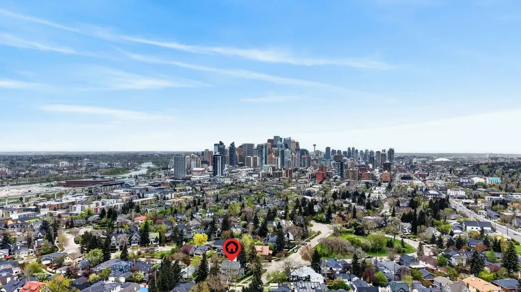 1439 Shelbourne Street SW Calgary AB T3C 2L1