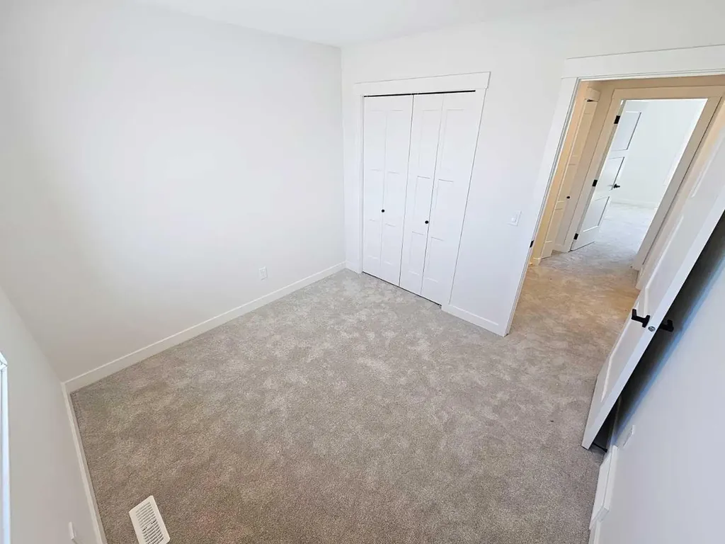 1973 Mccaskill Drive Crossfield AB T2M 0S0
