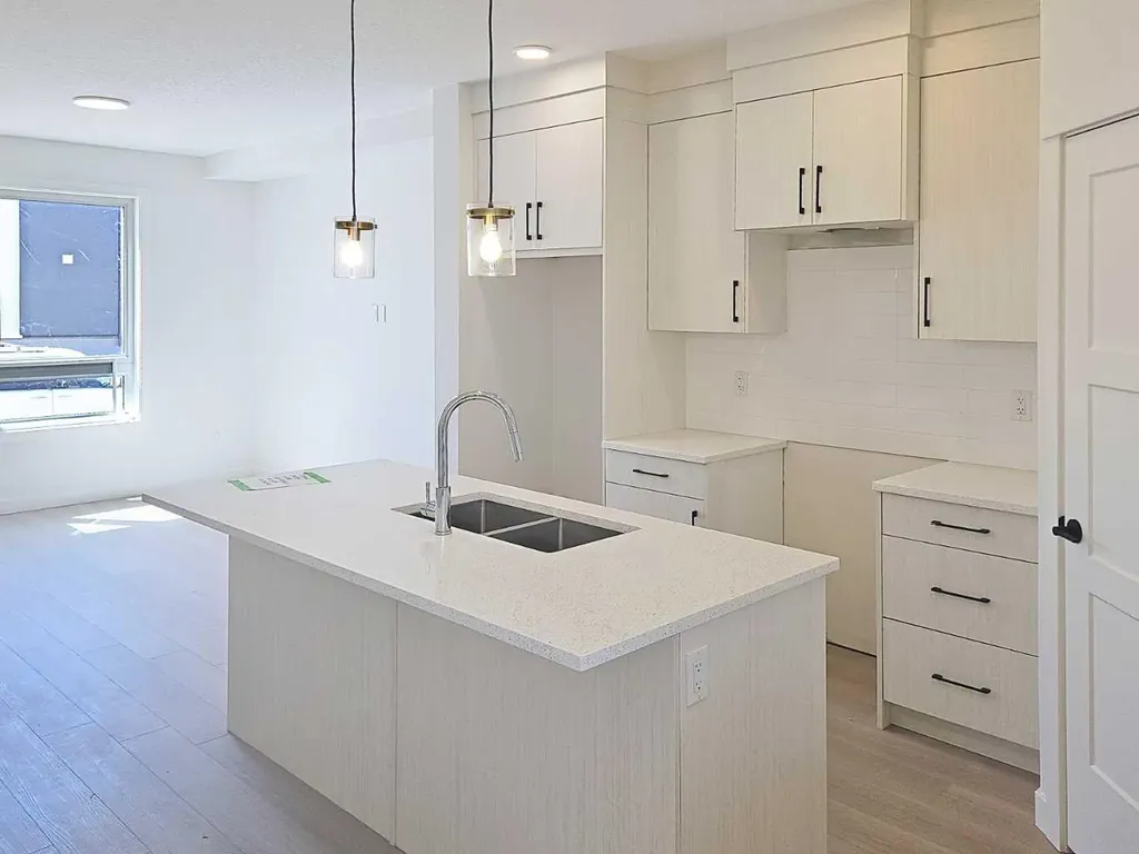 1973 Mccaskill Drive Crossfield AB T2M 0S0