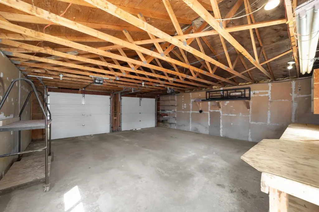 5228 47 Street Camrose AB T4V 1K4