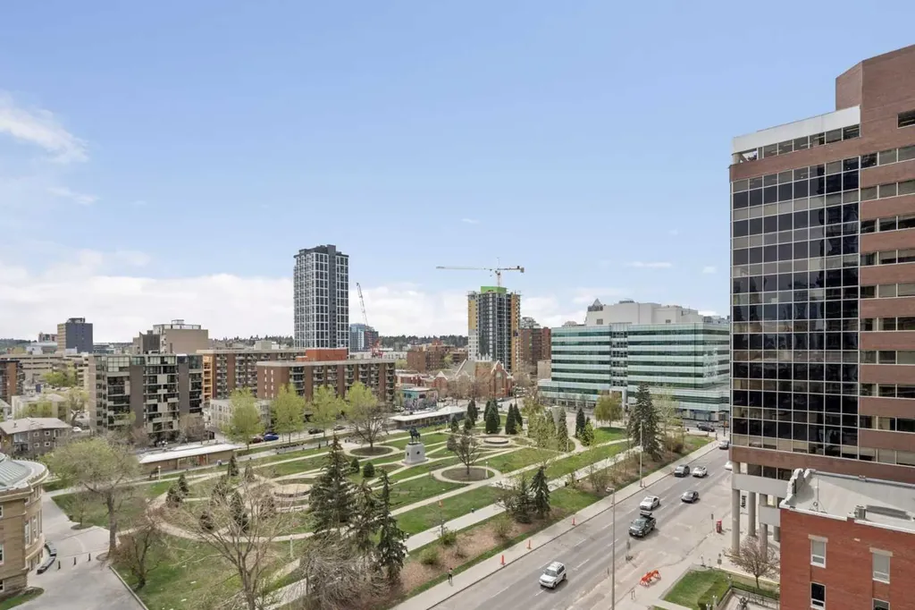 310 12 Avenue SW Calgary AB T2R 1B5