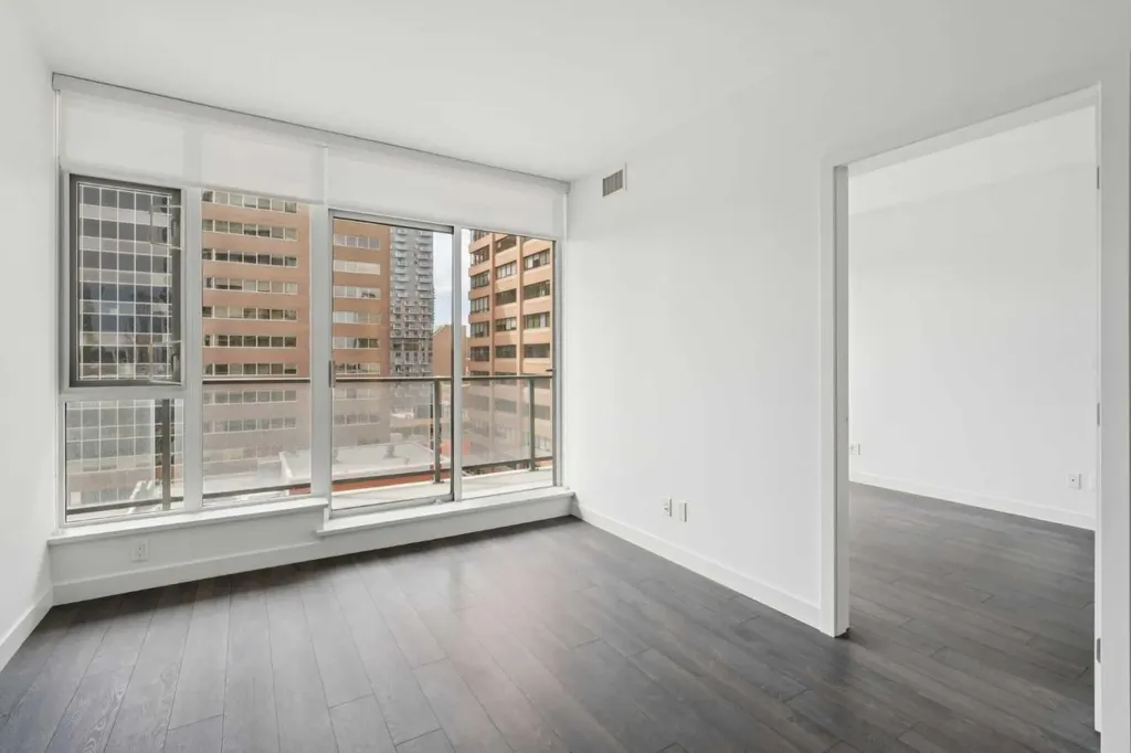 310 12 Avenue SW Calgary AB T2R 1B5