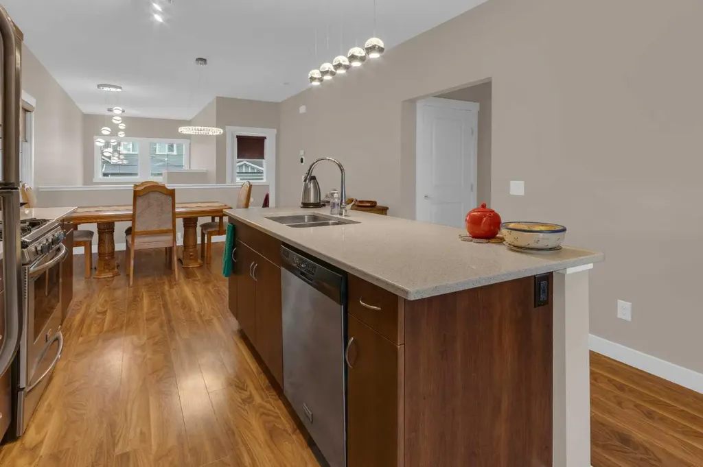 129 Fireside Place Cochrane AB T4C 0R4
