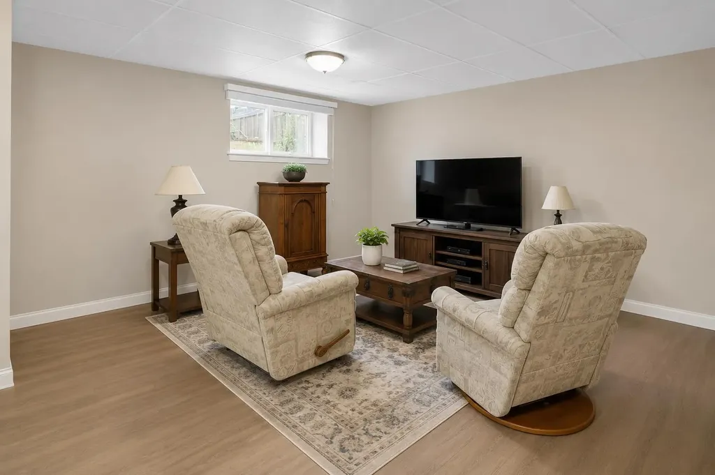 129 Fireside Place Cochrane AB T4C 0R4