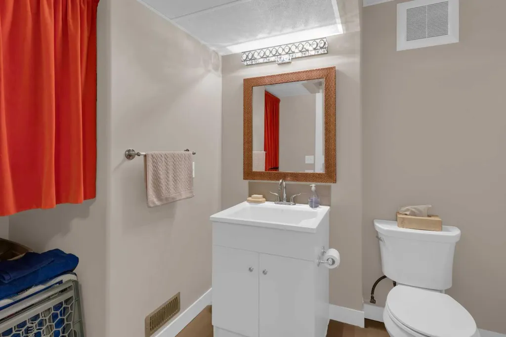 129 Fireside Place Cochrane AB T4C 0R4