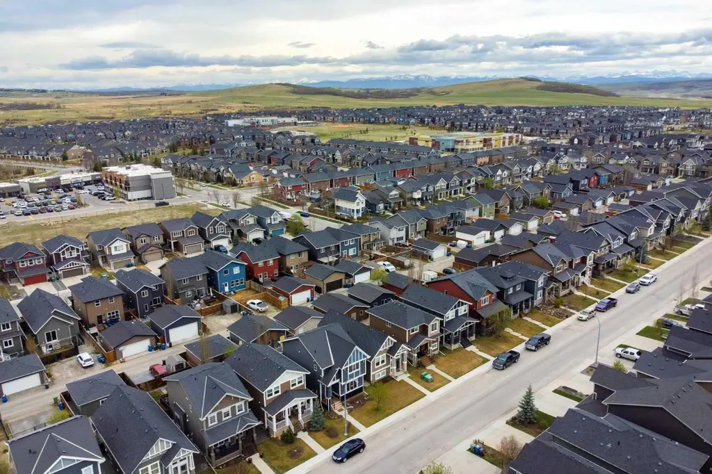 129 Fireside Place Cochrane AB T4C 0R4