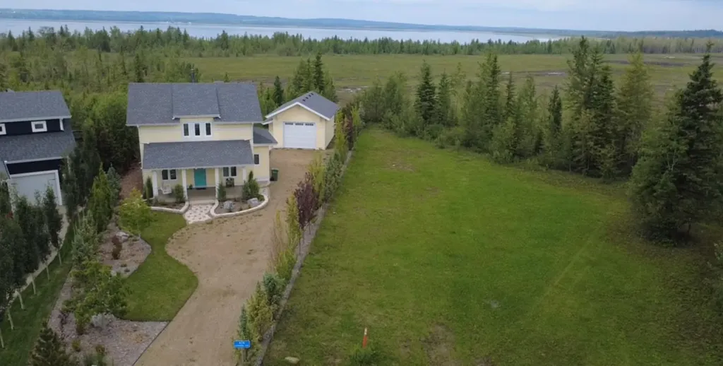 420 Summer Crescent Rural Ponoka County AB T0C 2J0