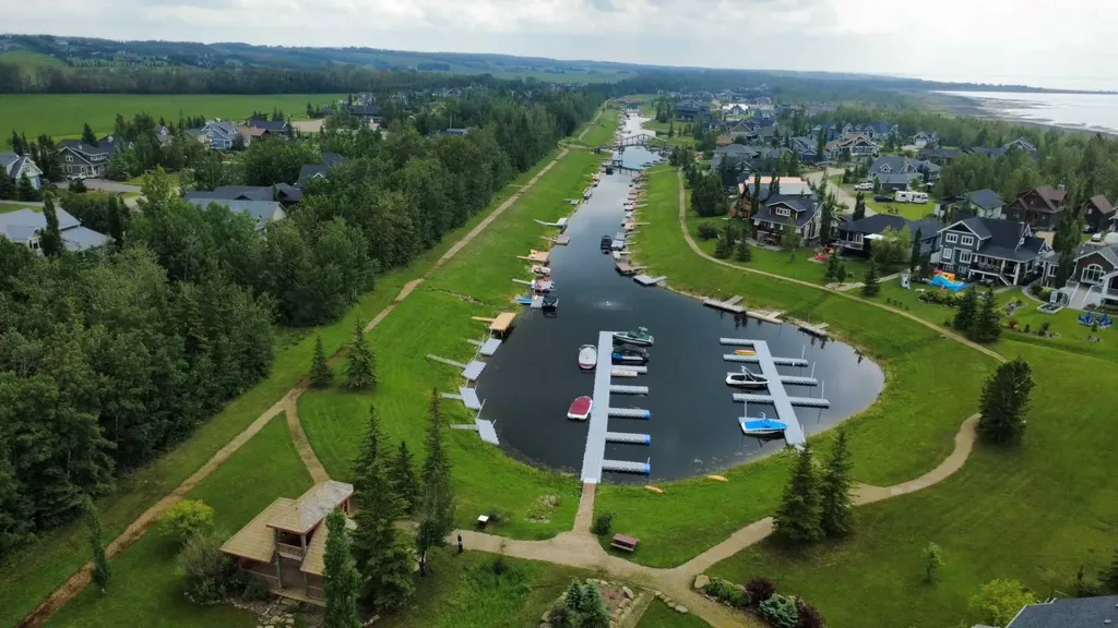 420 Summer Crescent Rural Ponoka County AB T0C 2J0