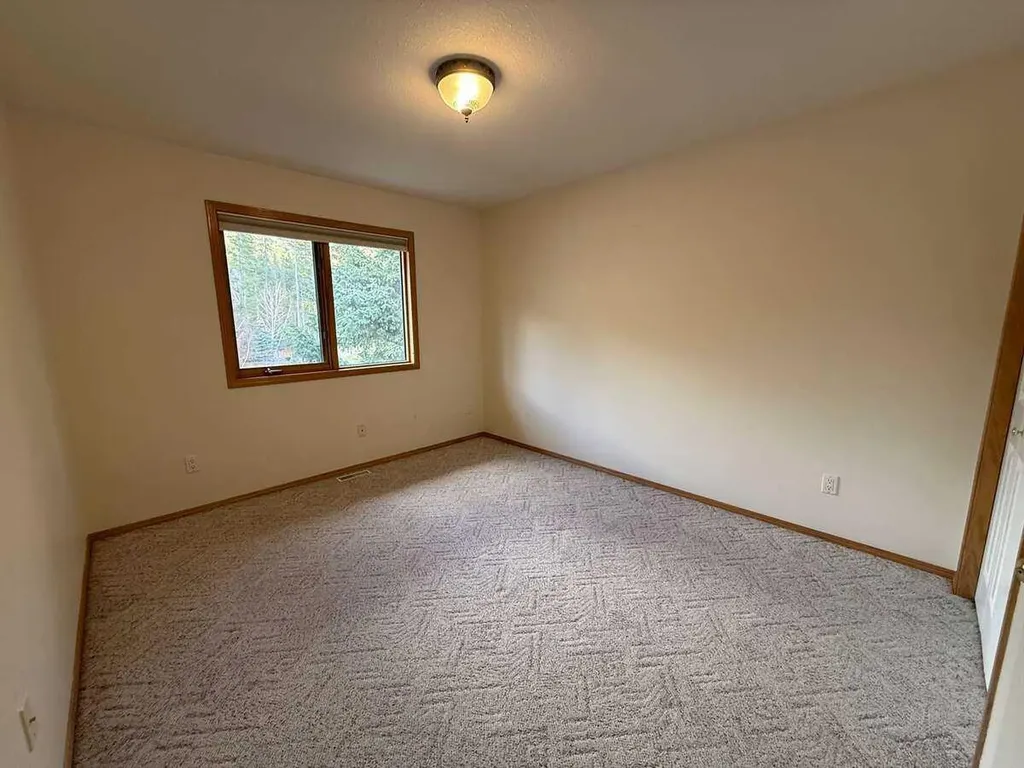 2 Terrace Place Canmore AB T1W 2Y3