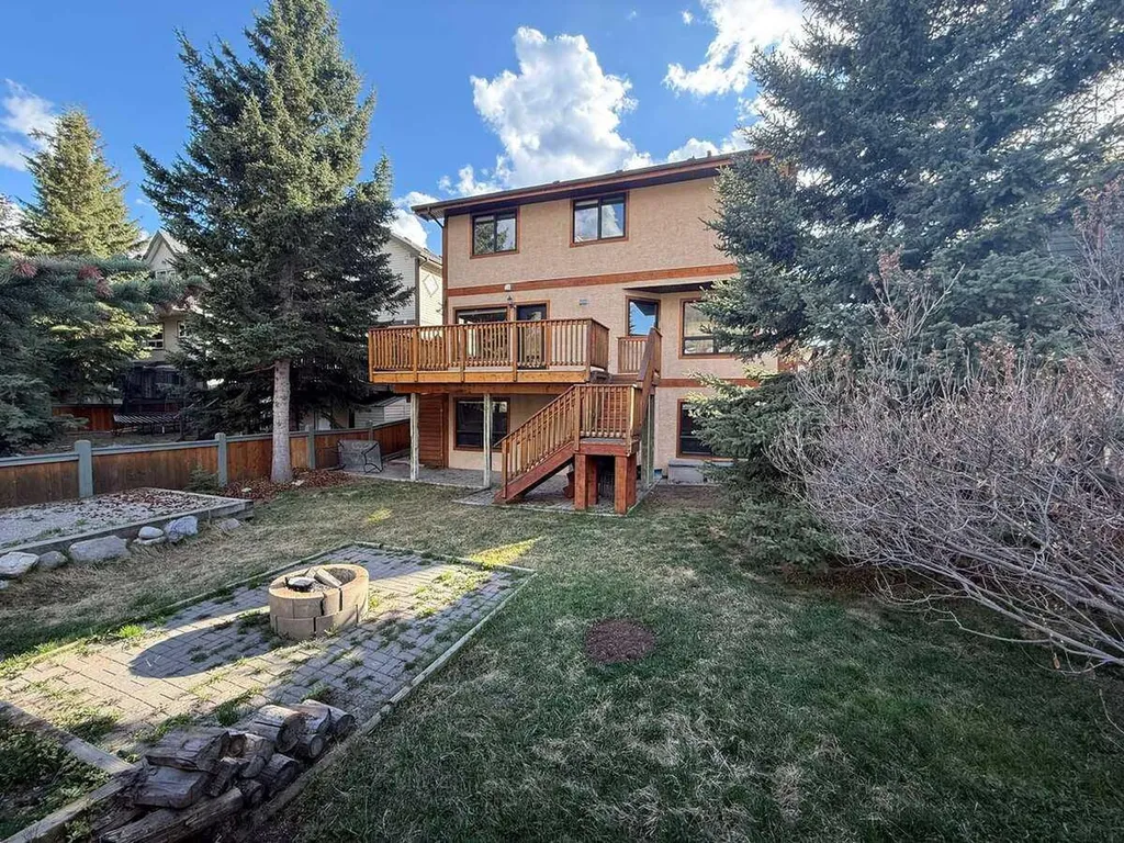2 Terrace Place Canmore AB T1W 2Y3