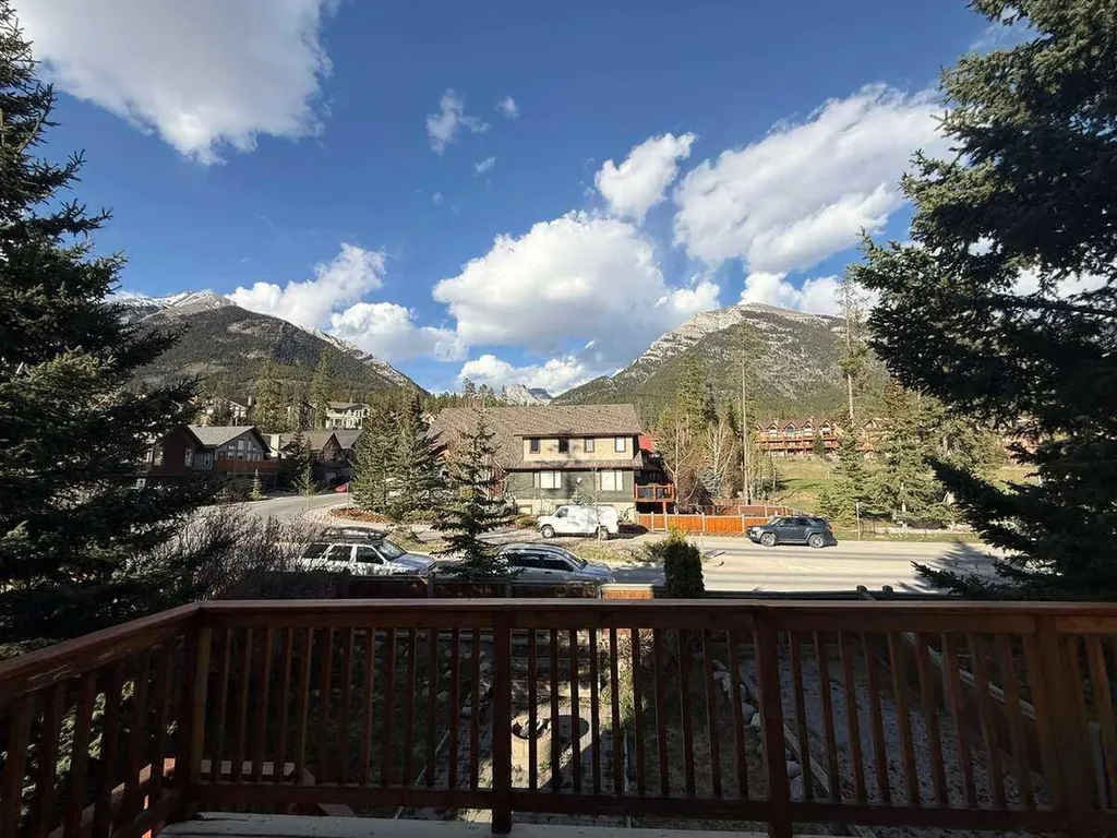 2 Terrace Place Canmore AB T1W 2Y3