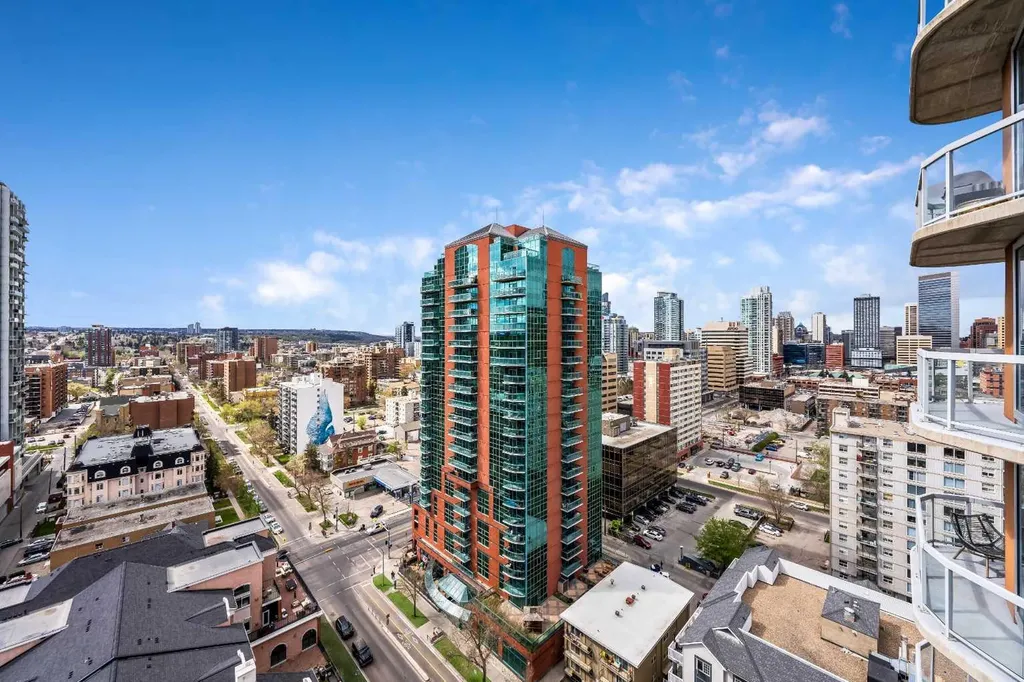 817 15 Avenue SW Calgary AB T2R 0H8