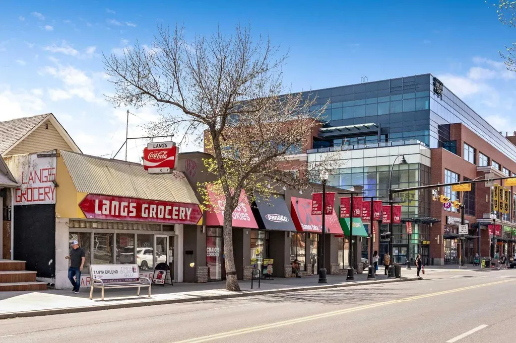 817 15 Avenue SW Calgary AB T2R 0H8