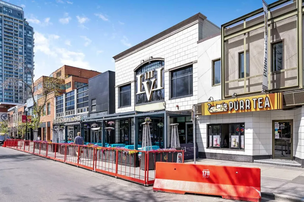 817 15 Avenue SW Calgary AB T2R 0H8
