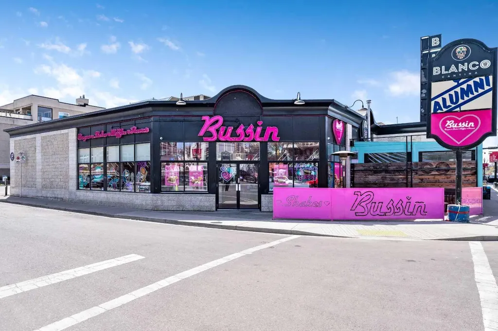817 15 Avenue SW Calgary AB T2R 0H8