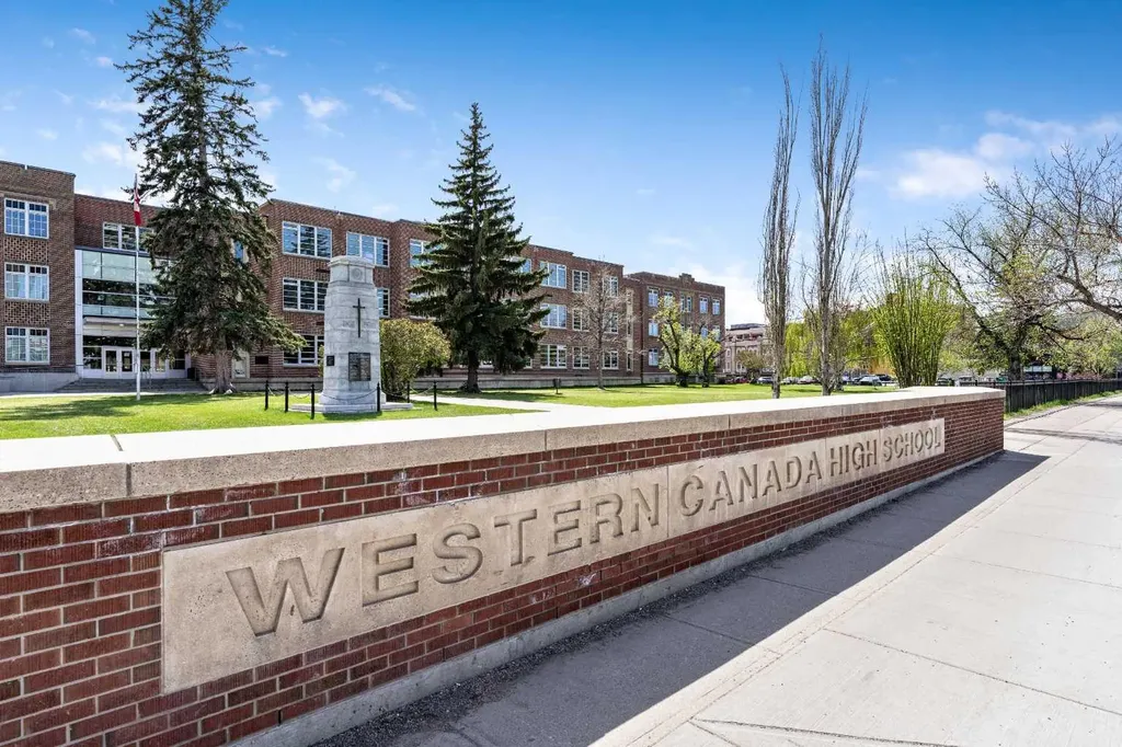 817 15 Avenue SW Calgary AB T2R 0H8