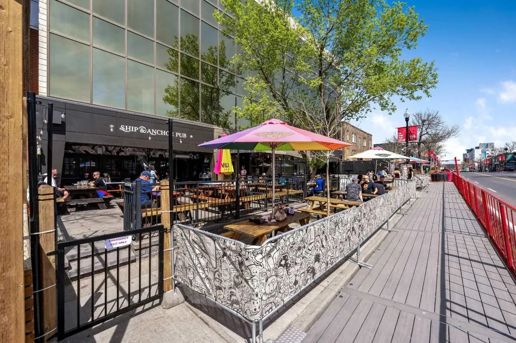 817 15 Avenue SW Calgary AB T2R 0H8