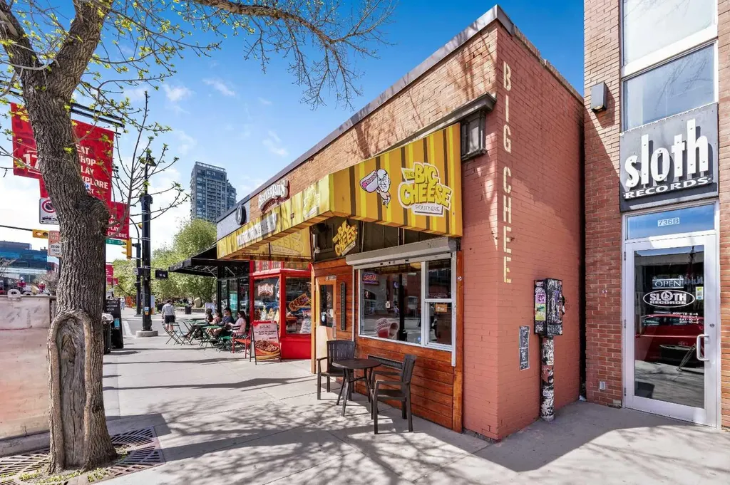 817 15 Avenue SW Calgary AB T2R 0H8