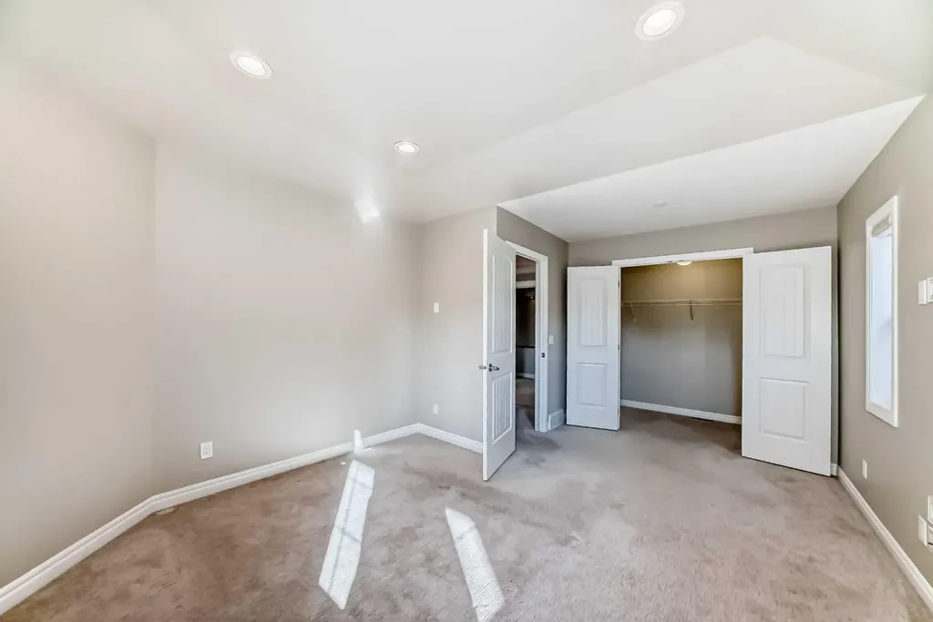 173 Aspenshire Drive SW Calgary AB T3H 0P5