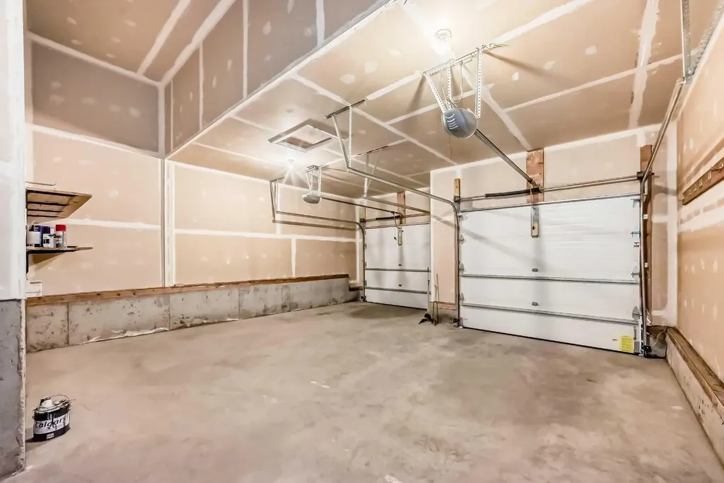 173 Aspenshire Drive SW Calgary AB T3H 0P5
