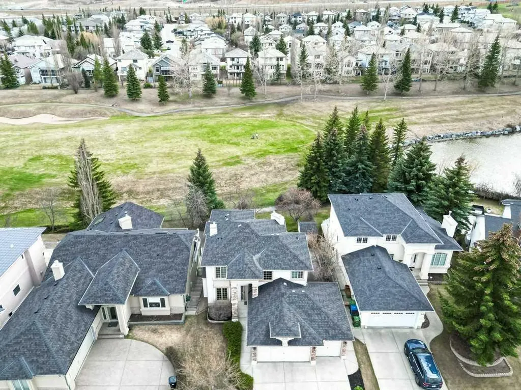 91 Valley Ridge Green NW Calgary AB T3B 5L5